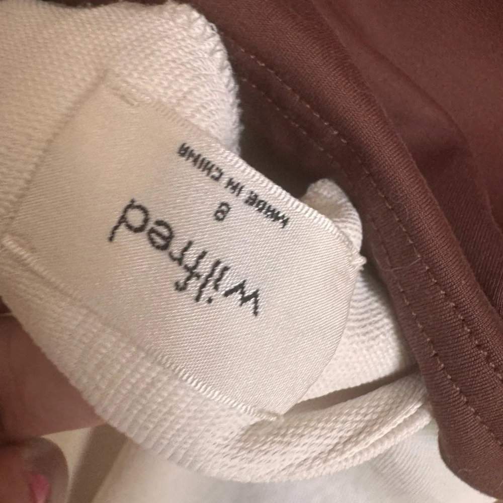 Wilfred  Women's White Pleated Shorts size 8 USED - Picture 6 of 9